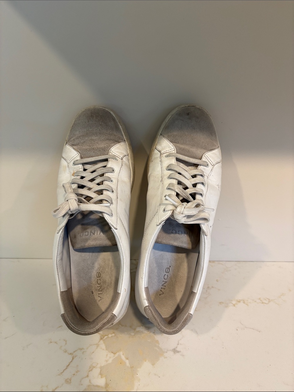 Vince Women’s White and Gray Low-Top Leather US 7.5
